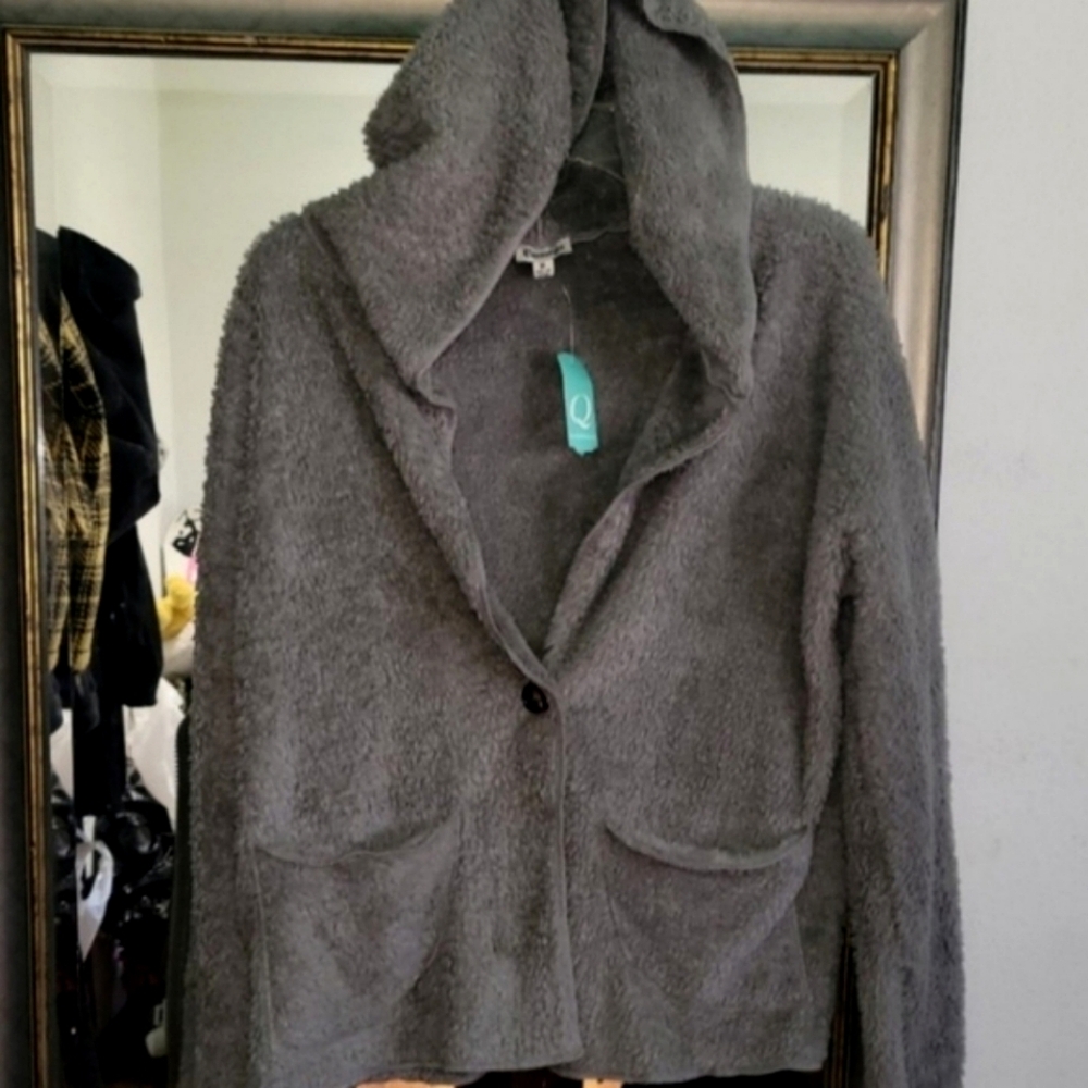 Lightweight Gray Fuzzy Sweater